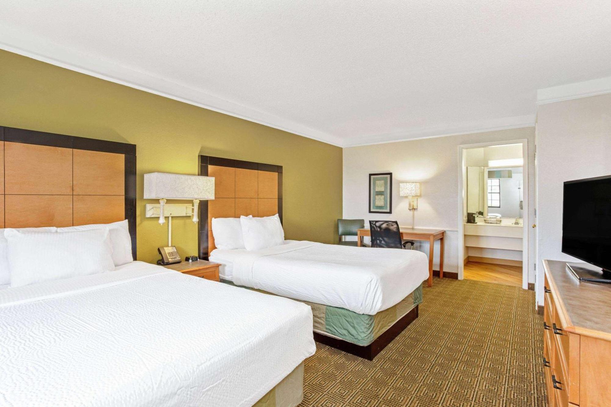 La Quinta Inn By Wyndham Orlando Airport West Exterior foto
